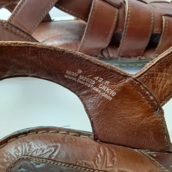 Born Mens Fisherman Sandals Genuine Leather Brown Slip On Shoes Mens 9 Beach - Picture 7 of 12